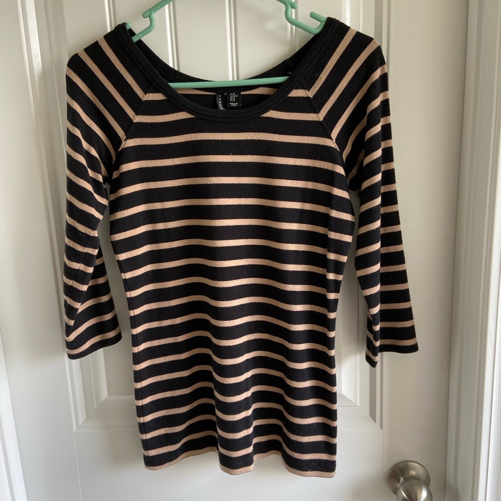 Black and Tan top
